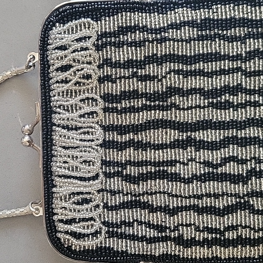Vintage  Beaded Handbag - Picture 4 of 13